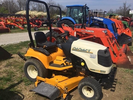 Cub Cadet 5252